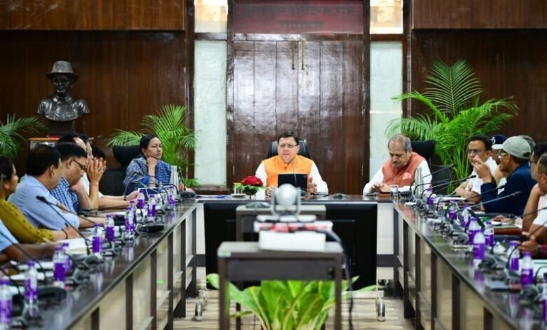 मानसून सीजन के दौरान आपदा प्रबंधन में लापरवाही नहीं होगी बर्दाश्त – मुख्यमंत्री धामी