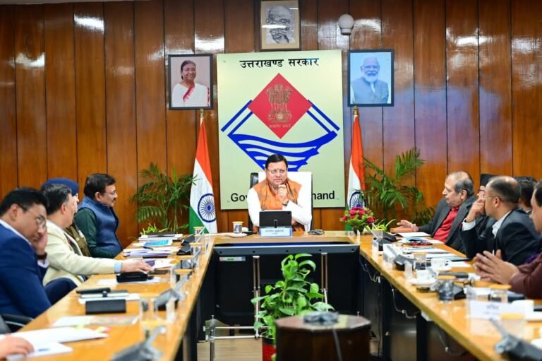 सीएम पुष्कर धामी ने चारधाम यात्रा 2025 को लेकर की बैठक,शीतकालीन यात्रा को लेकर श्रद्धालुओं के लिए होटल में 25 प्रतिशत की छूट