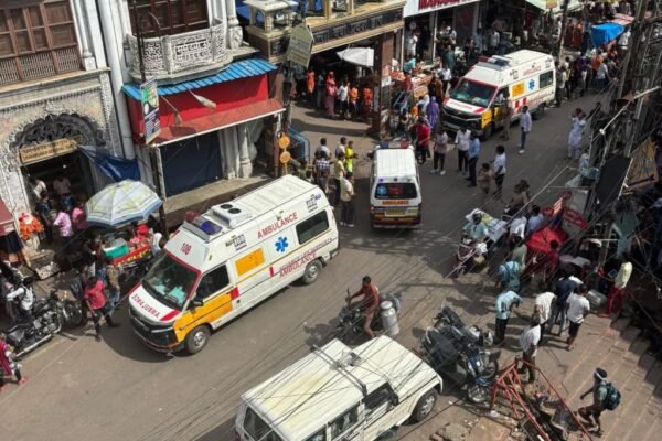 हरिद्वार मंशा देवी मंदिर में भगदड़,7 की मौत, 30 से ज्यादा लोग घायल